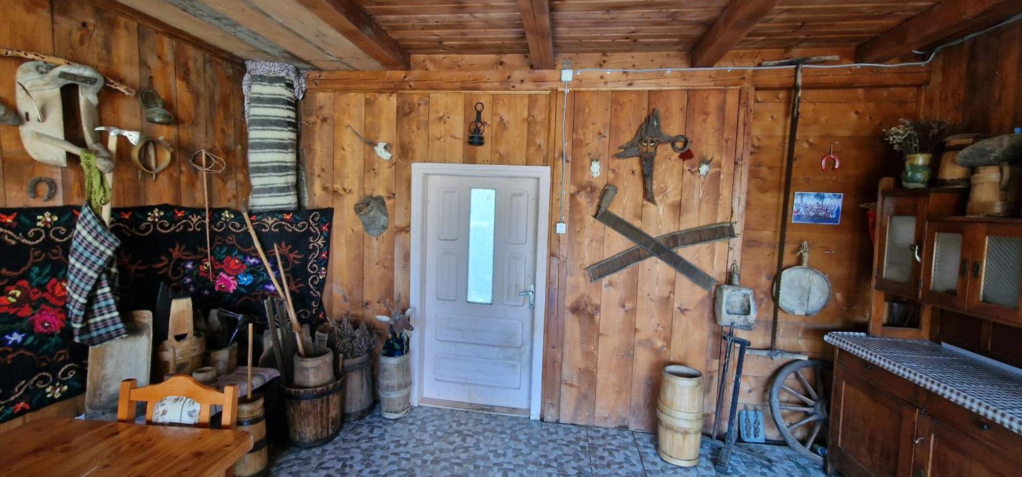 Hotel Casa Agroturistica Tarancuta Din Vatra Moldoviţei Esterno foto