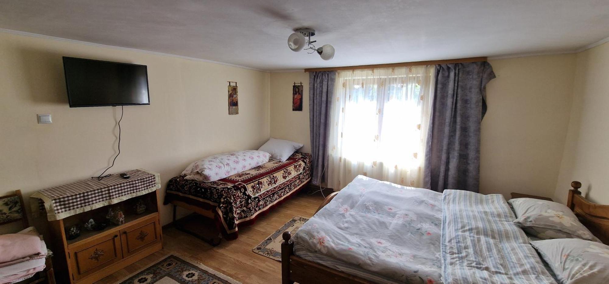 Hotel Casa Agroturistica Tarancuta Din Vatra Moldoviţei Esterno foto