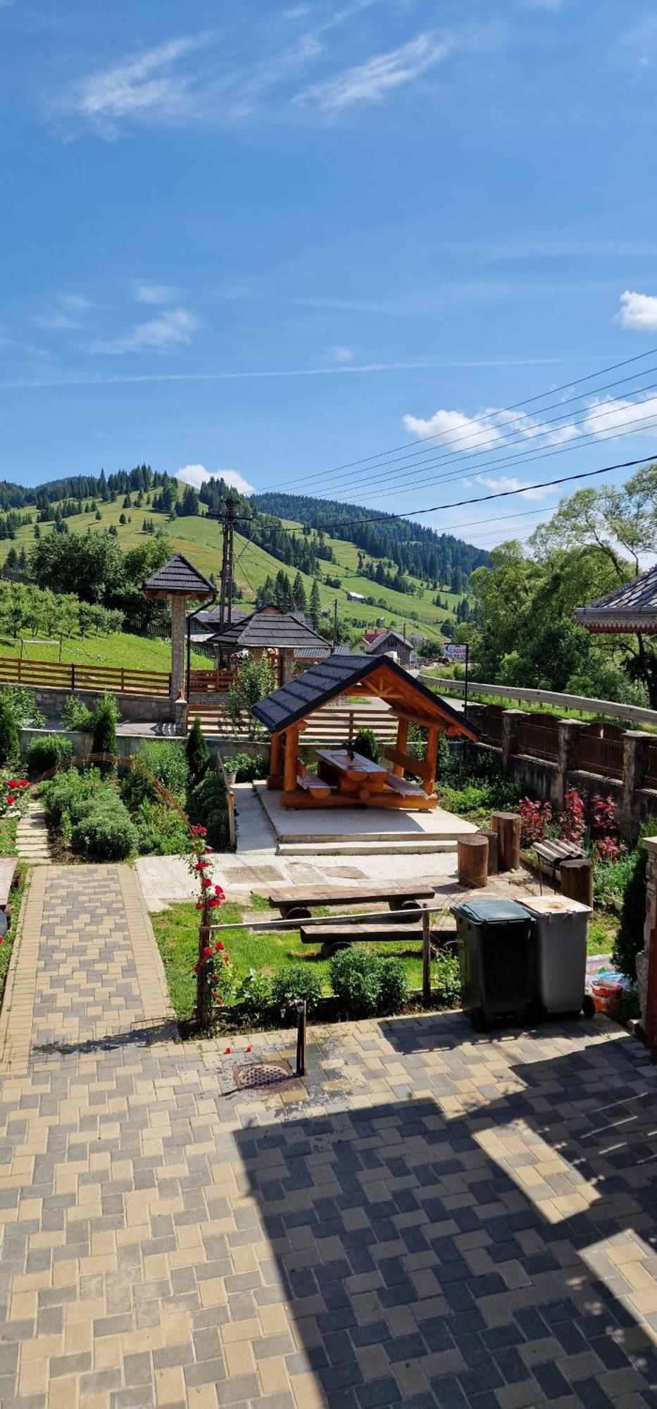 Hotel Casa Agroturistica Tarancuta Din Vatra Moldoviţei Esterno foto